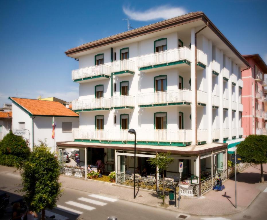 Hotel Marietta กาออร์เล ภายนอก รูปภาพ